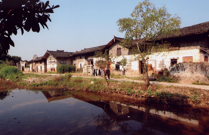 中央紅色醫院舊址.jpg